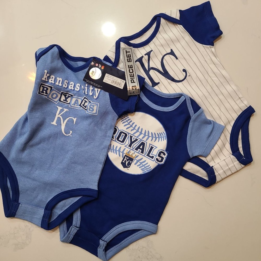 Baby Kansas City Royals KC 3 Piece Set, One-Piece Body Suits Size 6-9 months
